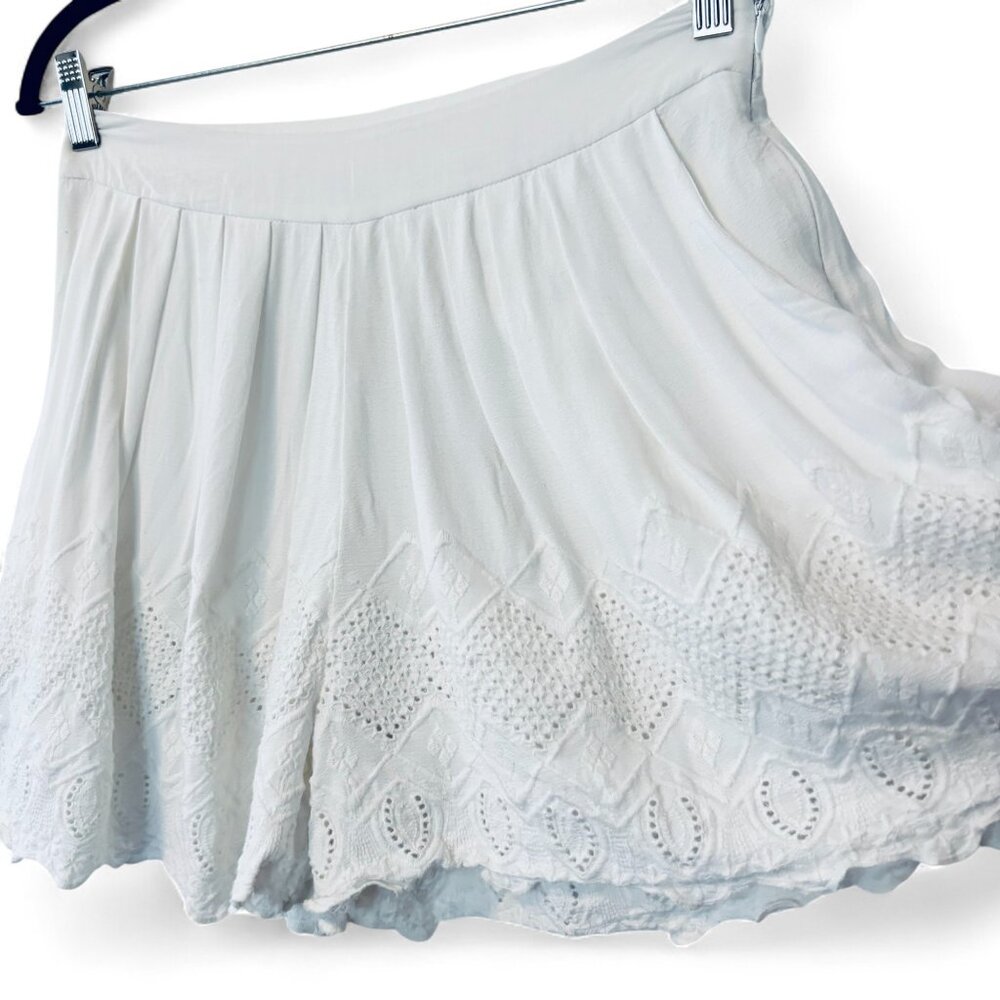 Free People Sz 2 ‘Azalea’ High-Waisted A-Line White Eyelet Shorts - Picture 4 of 8